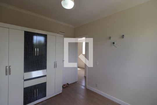 Quarto 2 de apartamento para alugar com 2 quartos, 48m² em Jardim Castelo Branco, Ribeirão Preto