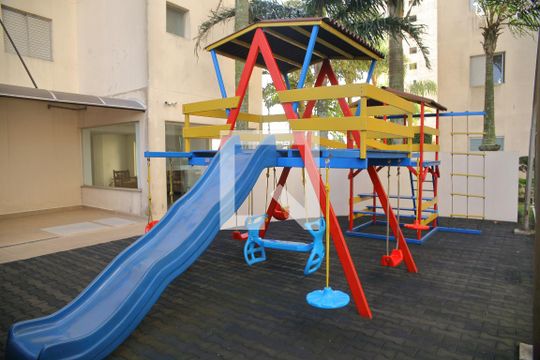 Área comum de apartamento à venda com 3 quartos, 72m² em Planalto, São Bernardo do Campo