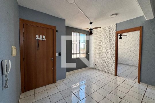 Sala de apartamento à venda com 2 quartos, 50m² em Campina, São Leopoldo
