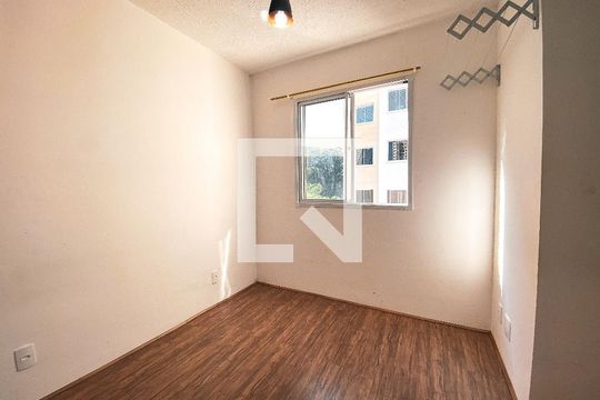 Quarto 2 de apartamento para alugar com 2 quartos, 30m² em Jardim Celeste, São Paulo