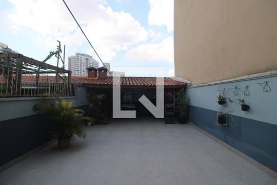 Quintal de casa à venda com 4 quartos, 243m² em Tucuruvi, São Paulo