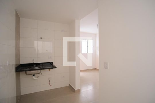 Cozinha e Área de Serviço de apartamento para alugar com 1 quarto, 31m² em Vila Esperança, São Paulo