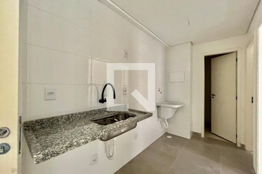 Cozinha de apartamento à venda com 2 quartos, 33m² em Vila Guarani (Z Sul), São Paulo