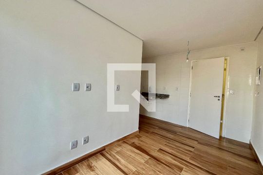 Sala de apartamento à venda com 2 quartos, 33m² em Vila Guarani (zona Sul), São Paulo