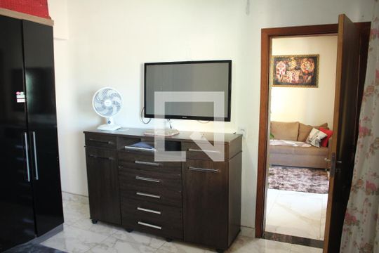 Suíte de casa à venda com 3 quartos, 180m² em Diamante, Belo Horizonte