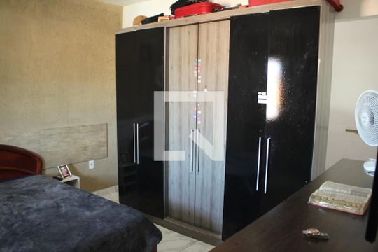 Suíte de casa à venda com 3 quartos, 180m² em Diamante, Belo Horizonte