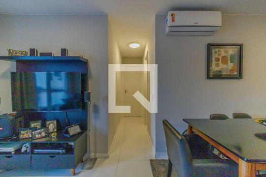 Sala de apartamento à venda com 3 quartos, 90m² em Recreio dos Bandeirantes, Rio de Janeiro