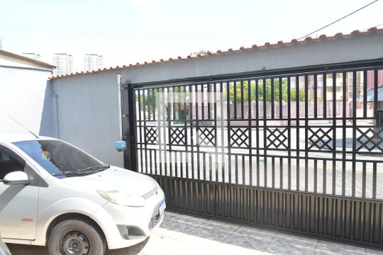 Garagem de casa à venda com 5 quartos, 356m² em Jardim Ocara, Santo André