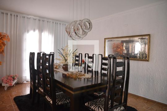 Sala de casa à venda com 5 quartos, 356m² em Jardim Ocara, Santo André