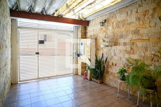 Garagem de casa à venda com 2 quartos, 92m² em Sacomã, São Paulo