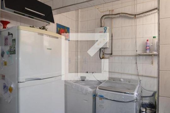 Cozinha e Área de Serviço de apartamento para alugar com 3 quartos, 62m² em Campinho, Rio de Janeiro