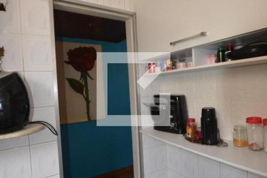 Cozinha e Área de Serviço de apartamento para alugar com 3 quartos, 62m² em Campinho, Rio de Janeiro
