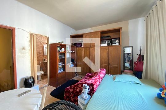 Quarto 1 de casa à venda com 3 quartos, 230m² em Encantado, Rio de Janeiro