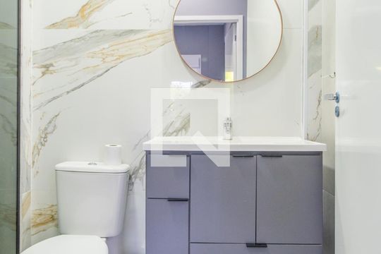 Banheiro Social de apartamento à venda com 2 quartos, 87m² em Glória, Porto Alegre