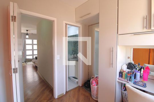 Suíte de casa à venda com 3 quartos, 113m² em Vila Campo Grande, São Paulo