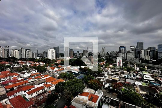 Vista Quarto de apartamento à venda com 1 quarto, 42m² em Vila Cordeiro, São Paulo