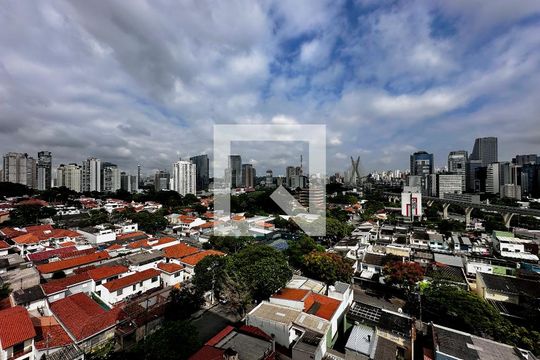 Vista de apartamento à venda com 1 quarto, 42m² em Vila Cordeiro, São Paulo
