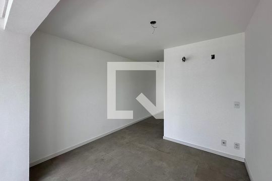Quarto de apartamento à venda com 1 quarto, 42m² em Vila Cordeiro, São Paulo
