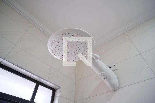 Banheiro de casa para alugar com 3 quartos, 125m² em Jardim Santa Maria, São Paulo