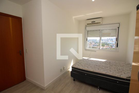 Quarto Suíte de apartamento para alugar com 2 quartos, 58m² em Azenha, Porto Alegre
