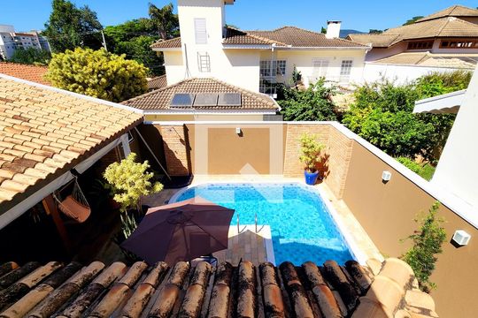 vista varanda Quarto 2 de casa de condomínio à venda com 6 quartos, 412m² em Jardim Santa Teresa, Jundiaí