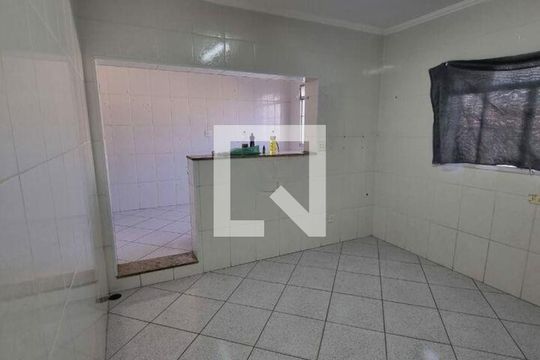 Casa à venda com 6 quartos, 400m² em Vila Carrão, São Paulo
