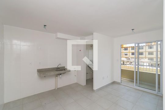Apartamento à venda com 2 quartos, 44m² em Colégio, Rio de Janeiro