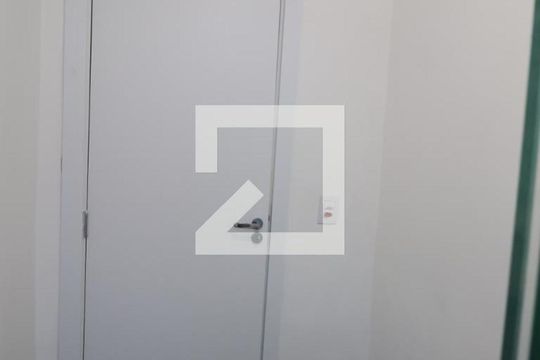 Banheiro de apartamento à venda com 2 quartos, 44m² em Centro, Canoas