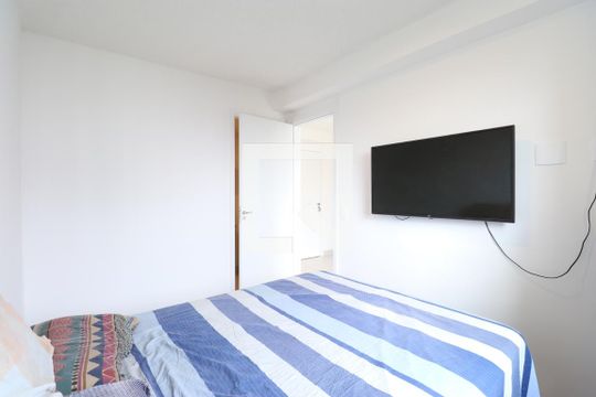 Quarto de apartamento à venda com 1 quarto, 27m² em Parque Industrial Tomas Edson, São Paulo