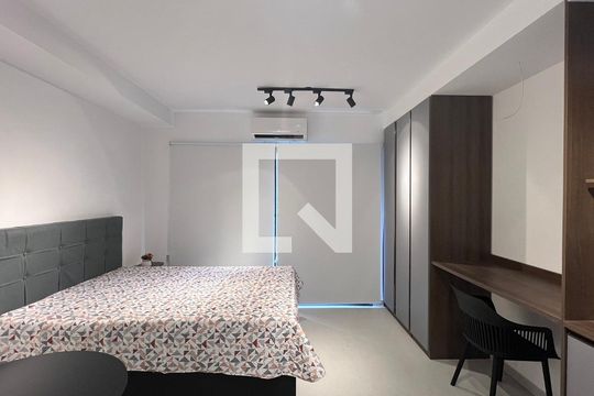 Studio de kitnet/studio para alugar com 1 quarto, 25m² em Pinheiros, São Paulo