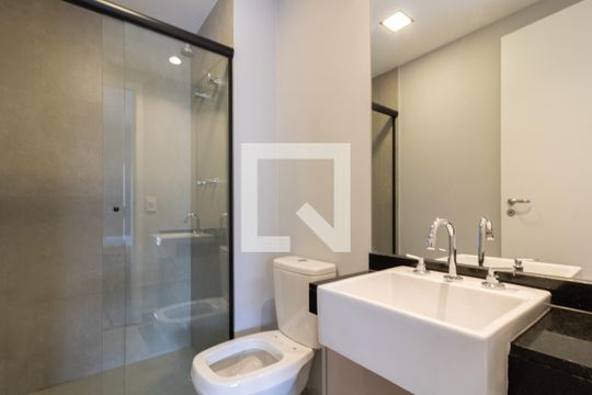 Banheiro de kitnet/studio à venda com 1 quarto, 29m² em Indianópolis, São Paulo