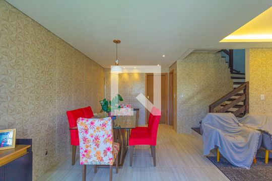 Sala de Jantar de casa para alugar com 4 quartos, 148m² em Centro, Canoas