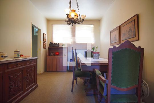 Sala de Jantar de casa para alugar com 2 quartos, 350m² em Passo D’areia, Porto Alegre