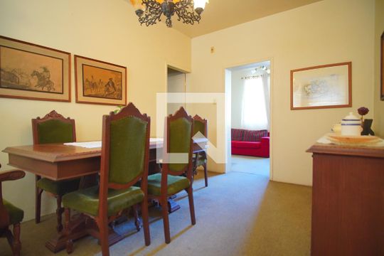 Sala de Jantar de casa para alugar com 2 quartos, 350m² em Passo D’areia, Porto Alegre