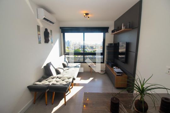 Sala de apartamento à venda com 1 quarto, 45m² em Azenha, Porto Alegre