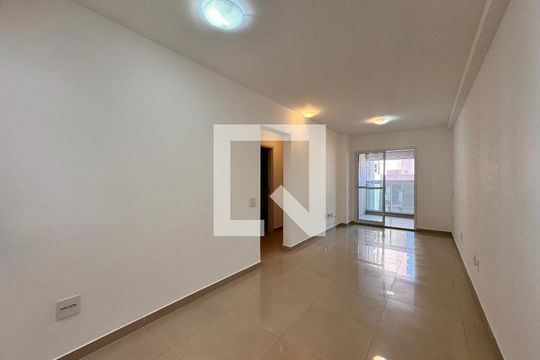 Apartamento à venda com 3 quartos, 80m² em Vila Valparaíso, Santo André