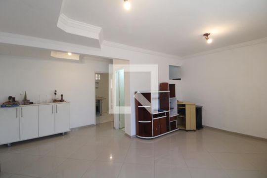 Sala de casa de condomínio à venda com 3 quartos, 180m² em Vila Constancia, São Paulo
