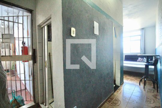 Studio de kitnet/studio para alugar com 1 quarto, 31m² em Saúde, Salvador