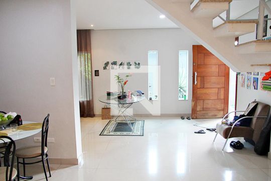 Sala de casa à venda com 3 quartos, 180m² em Jardim do Papai, Guarulhos