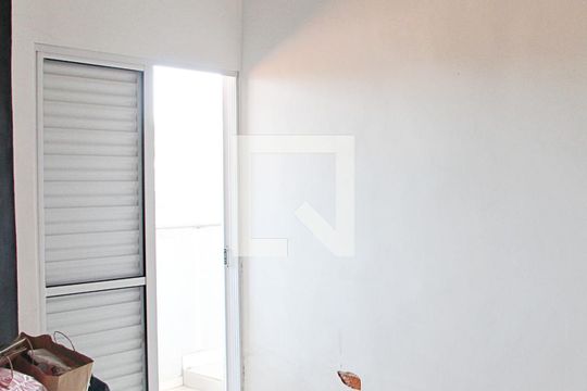Quarto 3 de casa à venda com 3 quartos, 180m² em Jardim do Papai, Guarulhos