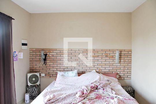 Suíte de casa à venda com 3 quartos, 180m² em Jardim do Papai, Guarulhos