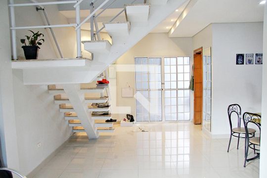 Sala de casa à venda com 3 quartos, 180m² em Jardim do Papai, Guarulhos
