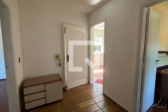 Casa à venda com 4 quartos, 675m² em Cidade Universitária, Campinas