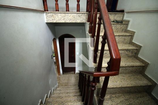 Sala - escada 2º piso de casa à venda com 3 quartos, 360m² em Taquara, Rio de Janeiro