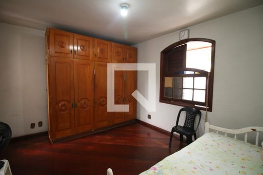 Quarto 1 de casa à venda com 3 quartos, 360m² em Taquara, Rio de Janeiro