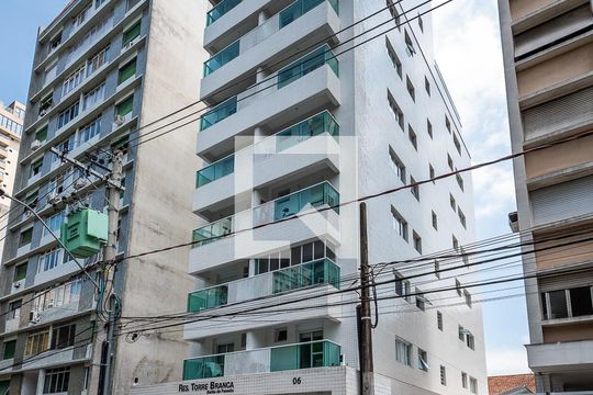 Fachada de kitnet/studio para alugar com 1 quarto, 30m² em José Menino, Santos