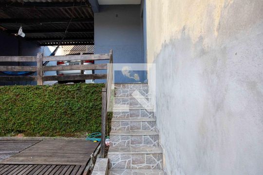 Área comum de casa para alugar com 3 quartos, 180m² em Canhema, Diadema