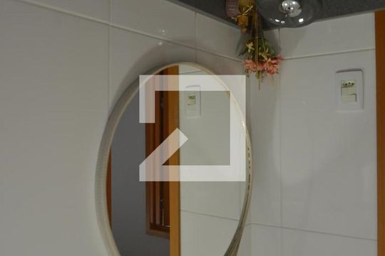 Banheiro Social de apartamento para alugar com 2 quartos, 100m² em Parque Oratório, Santo André