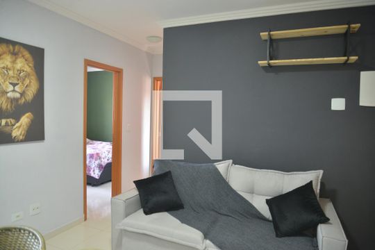 Sala de apartamento para alugar com 2 quartos, 100m² em Parque Oratório, Santo André