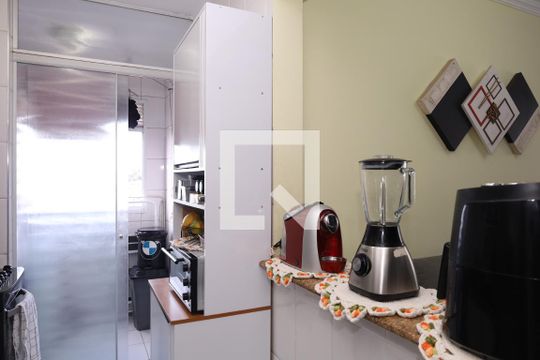 Cozinha de apartamento à venda com 2 quartos, 50m² em Jardim Norma, São Paulo